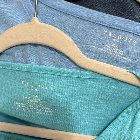 Two Talbots petite XL decorative tees - Picture 7 of 7